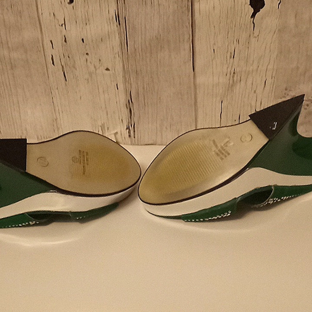 Shoes - Picture 3 of 3